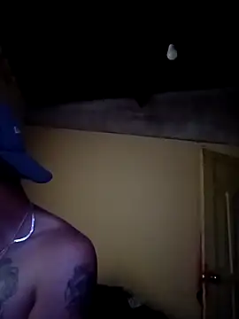 Snapshot of dantero chatting on 12.30.24 dantero online show from 12.30.24