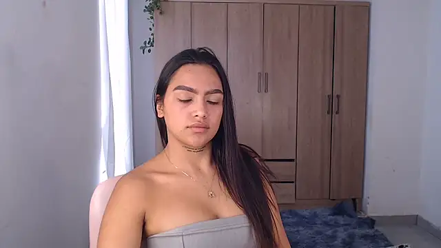 fairylatin222 online show from 02.18.25