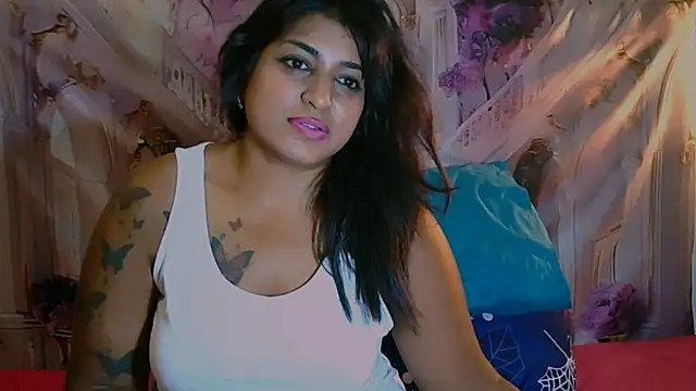 RoyalIndianCreamPuff online show from 02.08.26