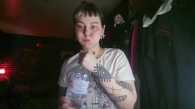 MoorderxDoll online show from 02.02.25