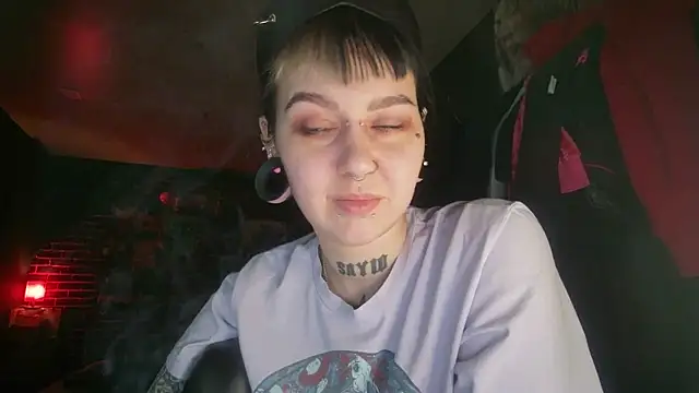 MoorderxDoll online show from 03.02.25