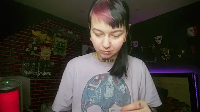 MoorderxDoll online show from 03.06.26