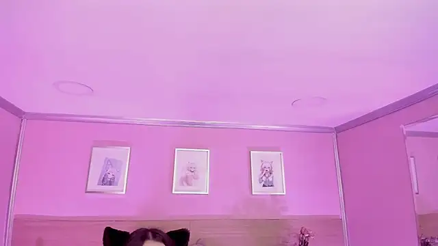 Sachi Meow online show from 01.27.25