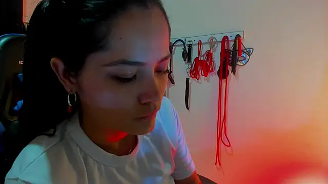 scarlet-kennedy98 online show from 10.29.25