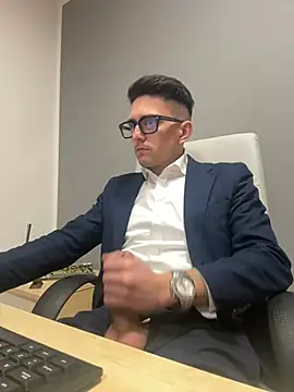 masterboss  online show from 03.12.25