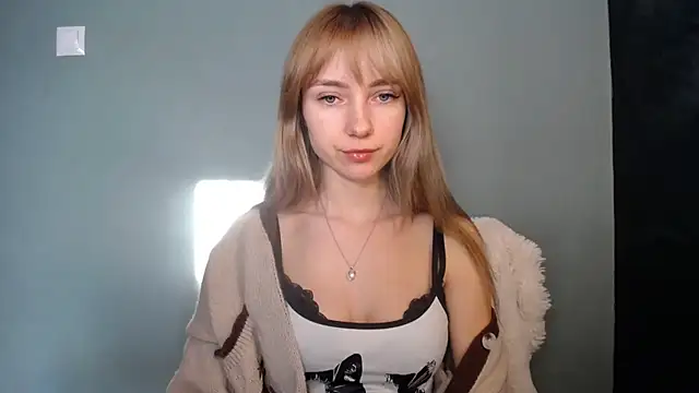 LuciaYoung online show from 01.17.26