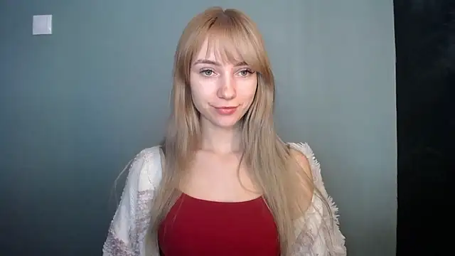 LuciaYoung online show from 01.18.26