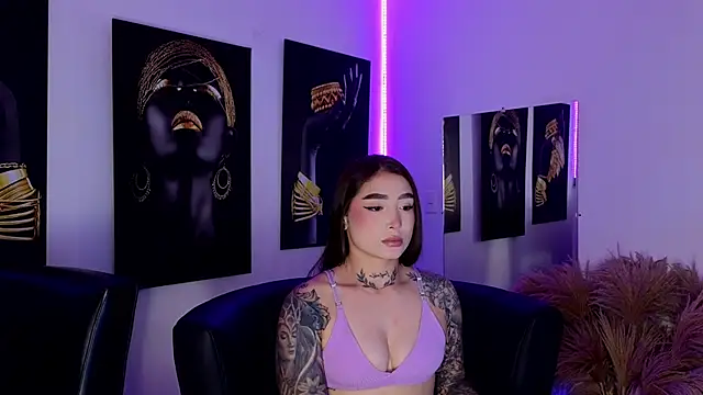  brenna hanson online show from 11.15.25