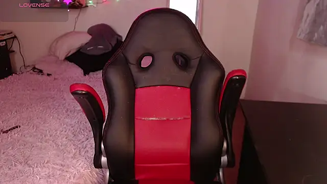 MissDennise online show from 03.06.25