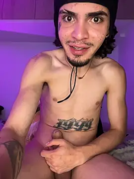 Snapshot of aangie__uwu chatting on 02.18.25 aangie uwu online show from 02.18.25