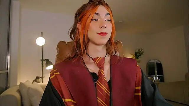 Snapshot of Ms_Sammy chatting on 10.26.25 Ms Sammy online show from 10.26.25