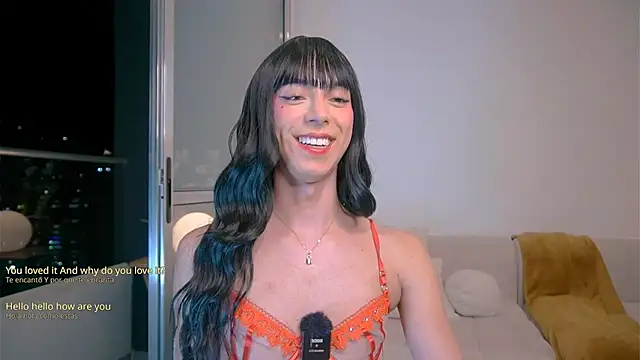 Snapshot of Ms_Sammy chatting on 11.18.25 Ms Sammy online show from 11.18.25