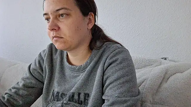 Cyndee Winter online show from 10.25.25