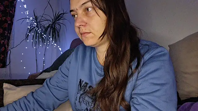 Cyndee Winter online show from 11.07.25