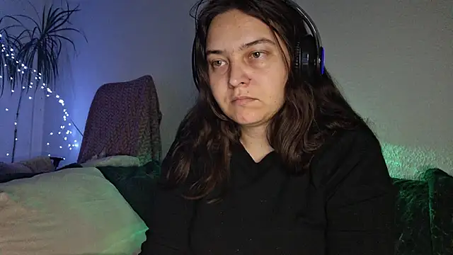 Cyndee Winter online show from 11.29.25