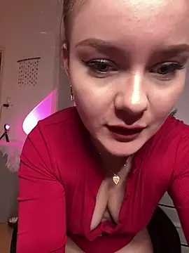 MaribelRiver online show from 02.12.25