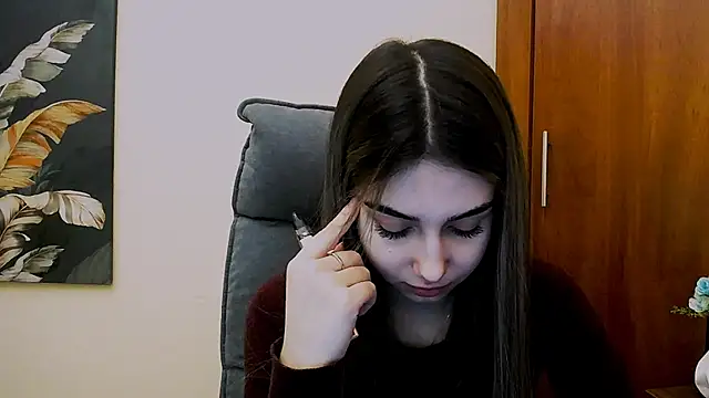 Lili magic online show from 02.11.25