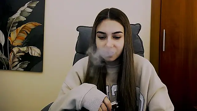 Lili magic online show from 02.23.25