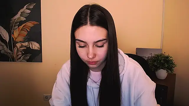 Lili magic online show from 09.20.25