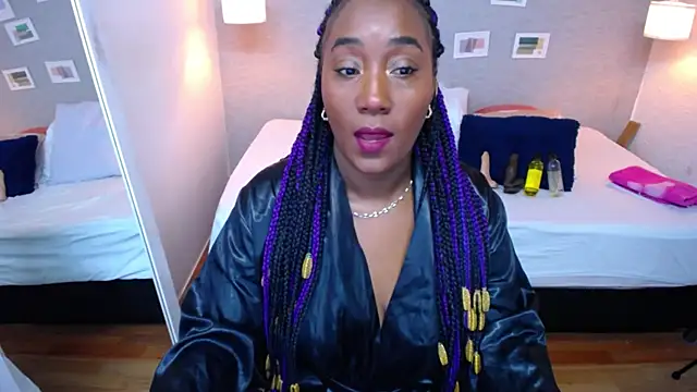 Snapshot of kiara_evanss chatting on 01.14.25 kiara evanss online show from 01.14.25