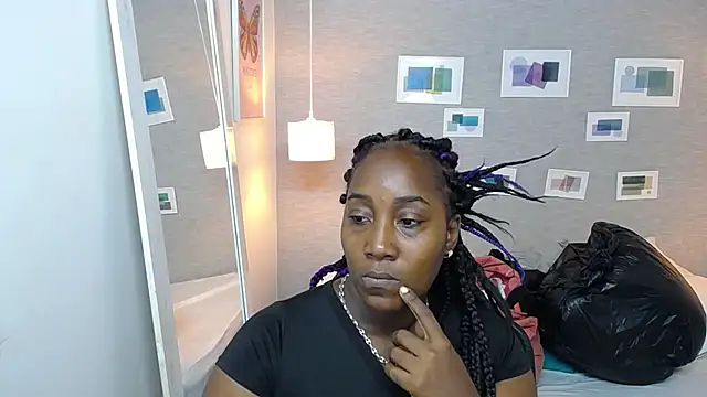 Snapshot of kiara_evanss chatting on 03.15.25 kiara evanss online show from 03.15.25