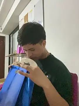 Niicky1  online show from 12.15.24