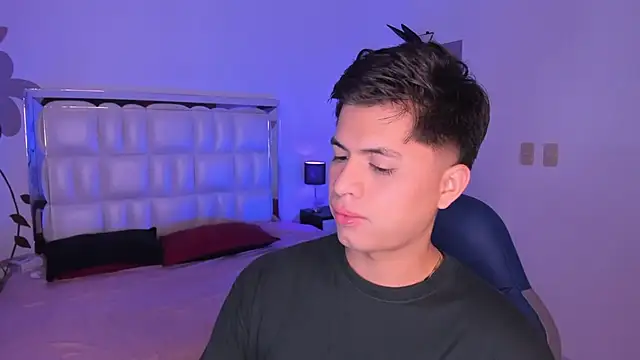 Niicky1  online show from 01.07.25