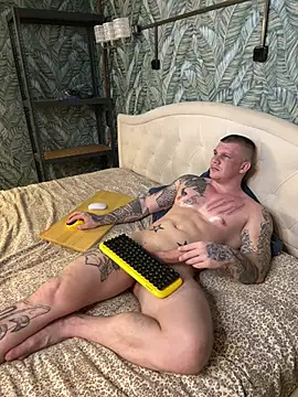 MrrKray online show from 02.22.25