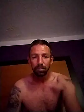 Treemandude online show from 11.28.25