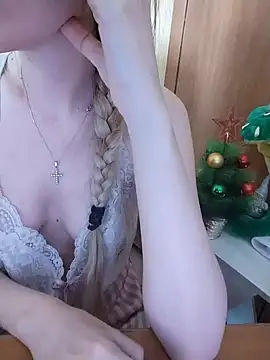 Elza kom online show from 12.28.24