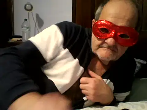 Snapshot of Geppo5911 chatting on 03.22.25 Geppo5911 online show from 03.22.25