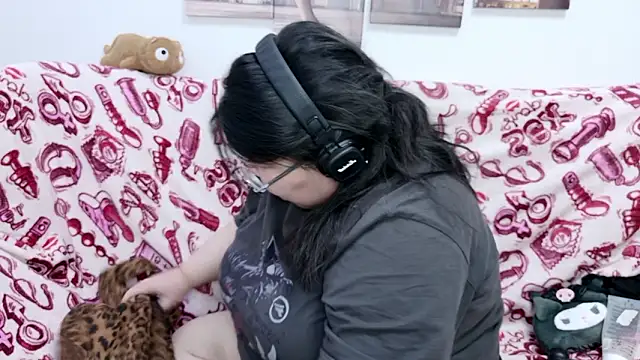 Nadine asian online show from 02.25.26