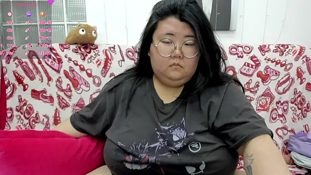 Snapshot of Nadine_asian chatting on 07.07.26 Nadine asian online show from 07.07.26