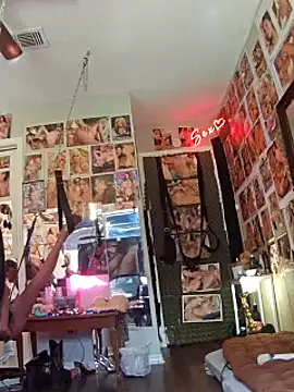 luvs2cumm69 online show from 02.25.25