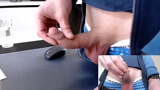 Snapshot of sperma_tributes chatting on 01.07.25 sperma tributes online show from 01.07.25