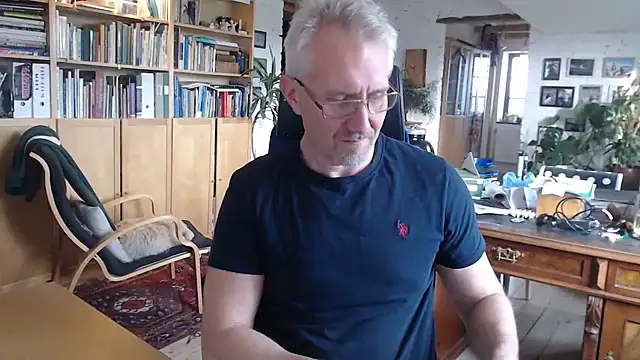 tom-swede online show from 12.02.25