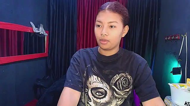 Snapshot of JadaRoberts chatting on 12.19.24 JadaRoberts online show from 12.19.24