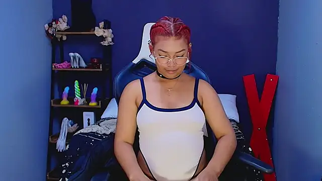 Snapshot of JadaRoberts chatting on 03.10.25 JadaRoberts online show from 03.10.25