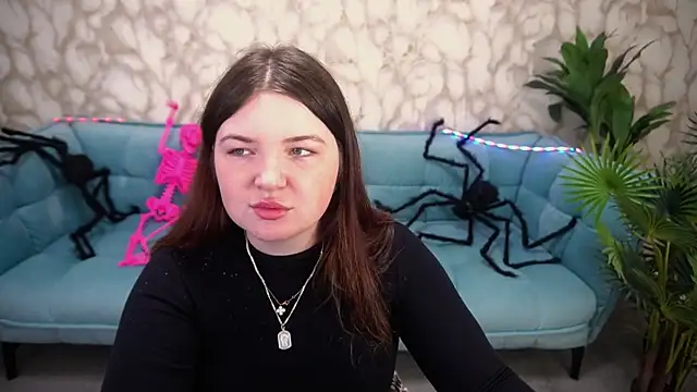 RosieMoons online show from 10.24.25