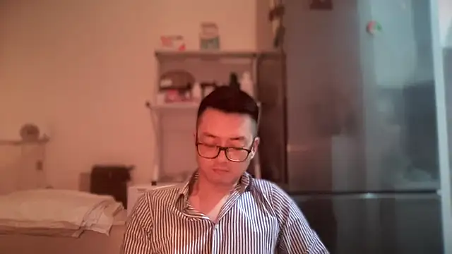 wangjian2324 online show from 02.16.25