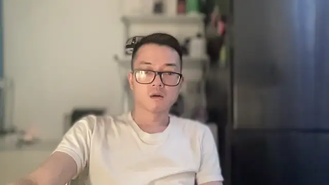 wangjian2324 online show from 10.27.25