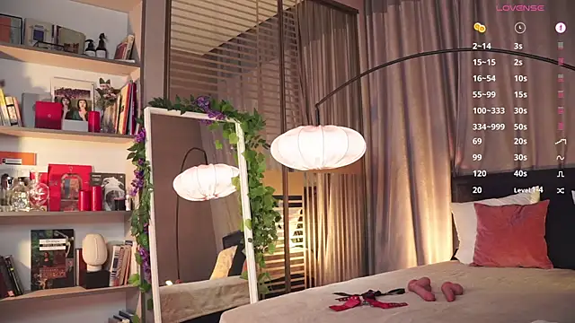 askaudrey  online show from 02.07.25