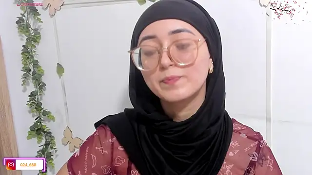 Snapshot of aysel_elid chatting on 06.15.26 aysel elid online show from 06.15.26