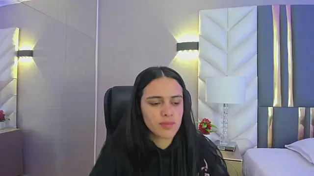 ChloeHarper  online show from 02.17.26