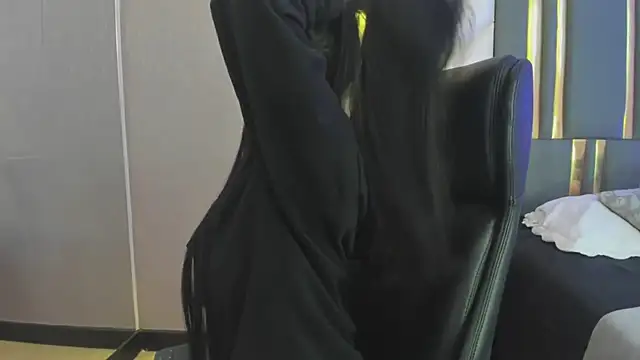 ChloeHarper  online show from 03.21.26