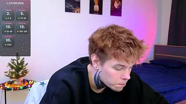 DENIS HERE online show from 12.22.25