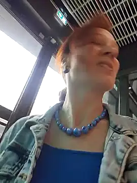 Exhibitionsplit online show from 02.25.25