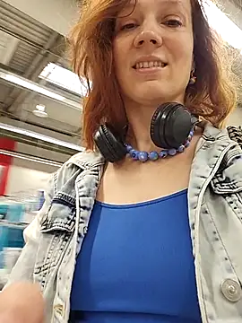 Exhibitionsplit online show from 09.23.25