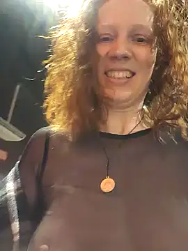 Exhibitionsplit online show from 02.03.26