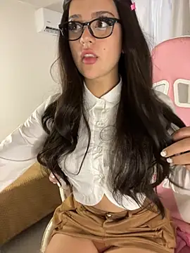 Snapshot of violet-333 chatting on 11.07.25 violet-333 online show from 11.07.25